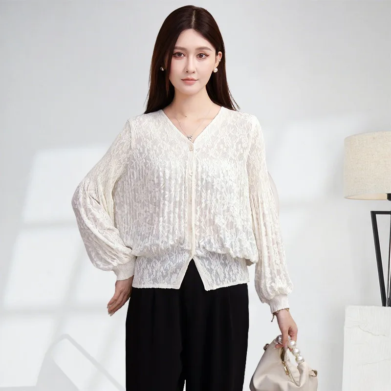 

Miyake плиссированная черная кружевная рубашка женская, новинка 2025, осень, однобортная блузка с длинными рукавами, футболка, женский кардиган