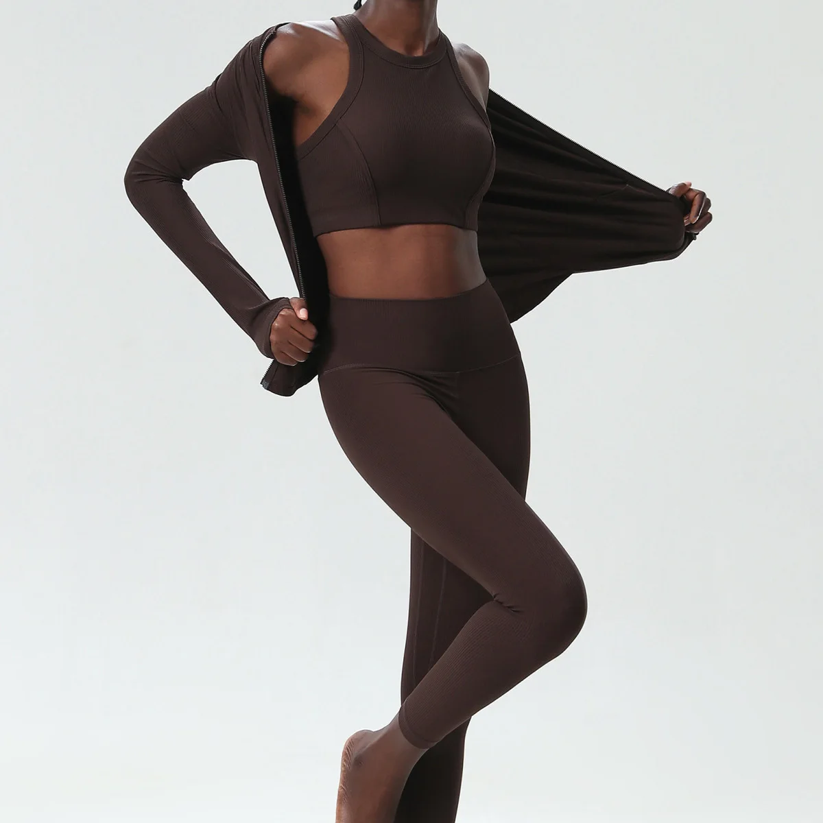 جديد اليوغا مجموعة 3 قطعة امرأة في الهواء الطلق تنورة مجموعة رياضة المرأة رياضية الجري تجريب الملابس طويلة الأكمام الرياضة الصدرية ملابس رياضية