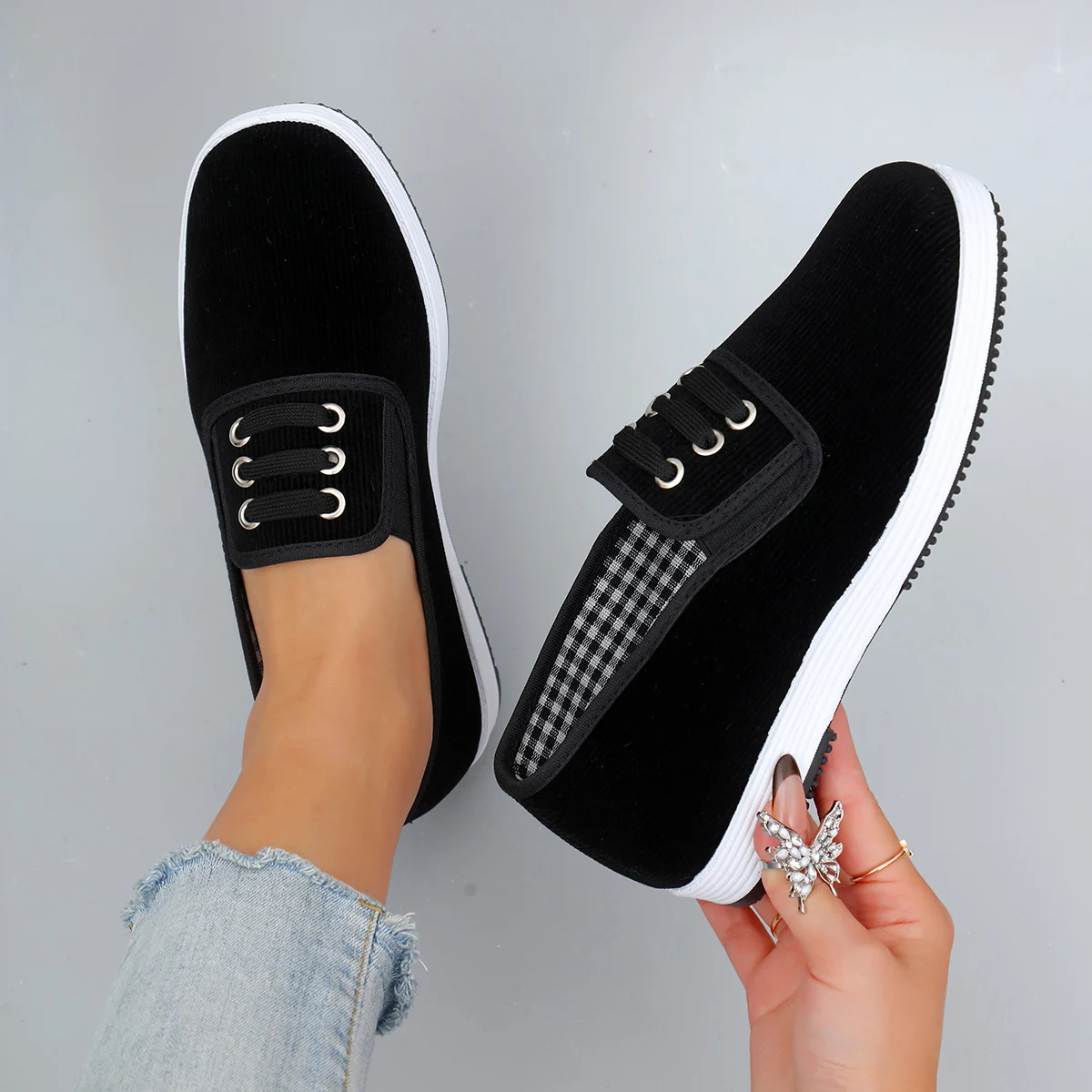 Spring Women's Comfortable, Breathable, Lightweight and Wear-Resistant Casual Shoes with Soft Soles for Lazy People to Step on