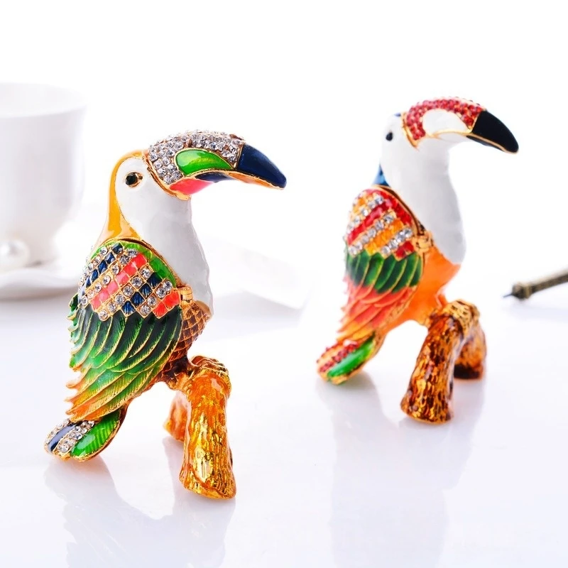 Enchanting Toucan-Shaped Jewelry Box with Enamel & Crystal Accents – Exquisite Handcrafted Alloy Trinket Box for Home Decor & Gi
