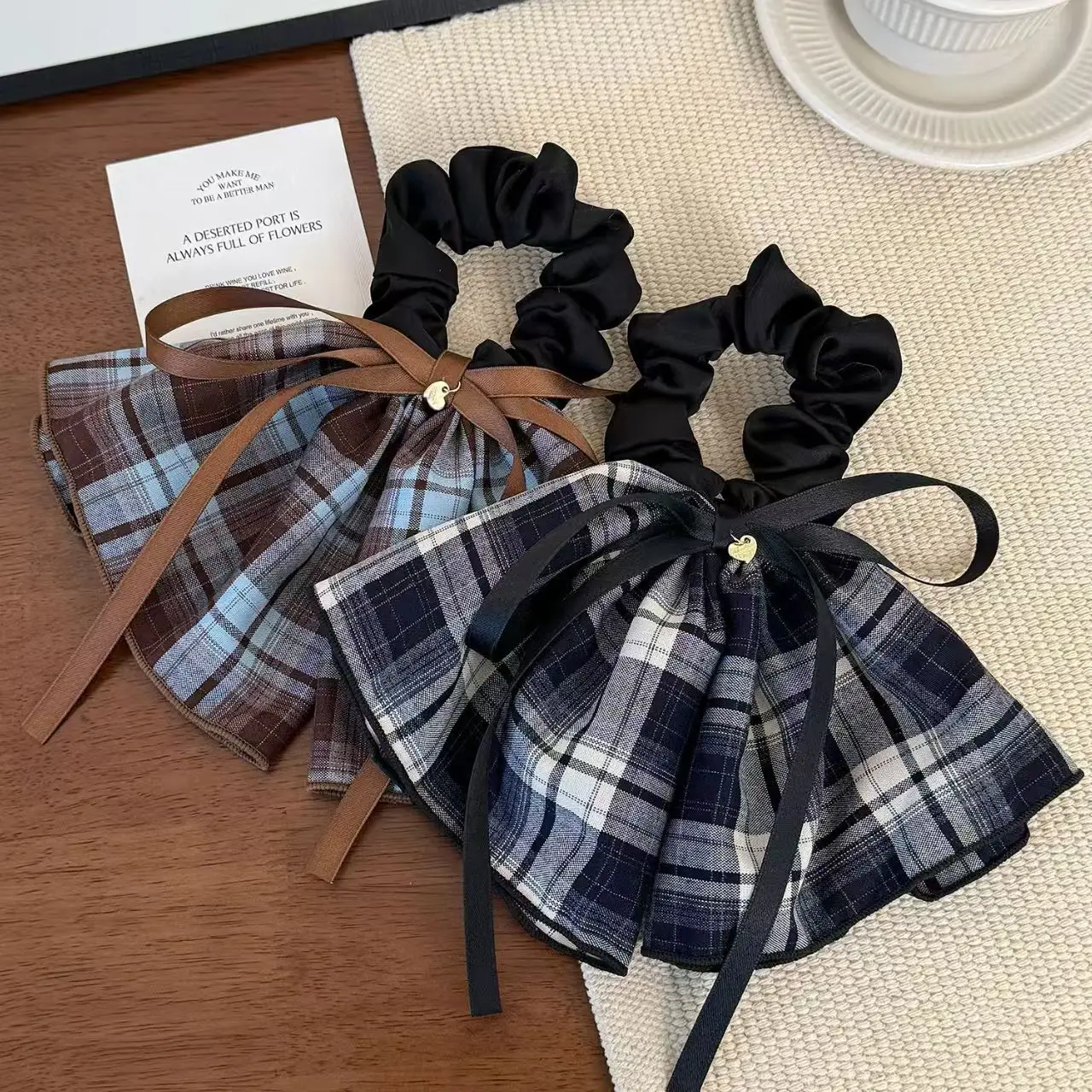 1pc Bogen Band Plaid Rock Große Scrunchie High-End-Pferdeschwanz Haar Krawatte Süße Haar Zubehör Neue Haar Krawatte – Detail 1