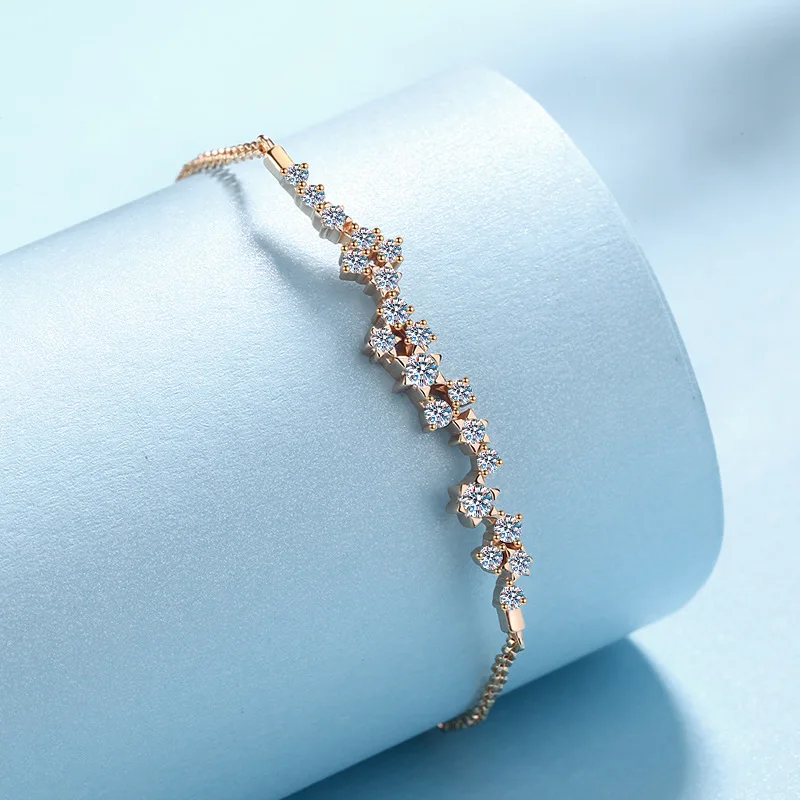 

Designer 18K Rose Gold Gypsophila Adjustable Full Diamond 0.585CT Vogue Jewelry Moissanite Bracelets for Women Party or Wedding