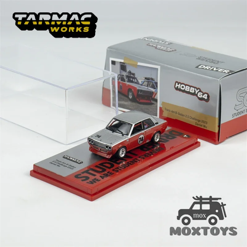 Tarmac Works 1:64 Datsun 510 Trans-Am B-Sedan 2.5 Challenge 2023 Daniel Wu White Red#74 Diecast Model Car