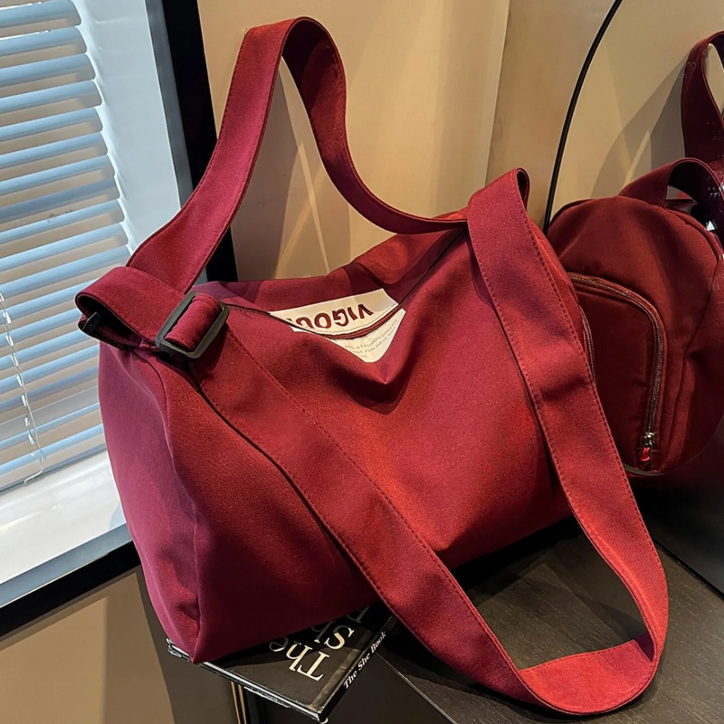 borsa-da-viaggio-leggera-borsa-sportiva-per-fitness-e-nuoto-con-scomparto-separato-per-indumenti-bagnati-e-asciutti-grande-capacita-borsa-da-allenamento-impermeabile-borsa-a-tracolla