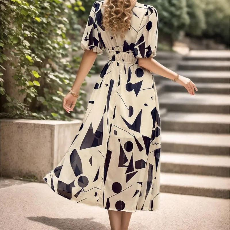 Nuovo Boho Stampa floreale Abito longuette Moda donna Scollo a V Abiti a maniche corte per le donne 2025 Abito lungo casual estivo per le vacanze