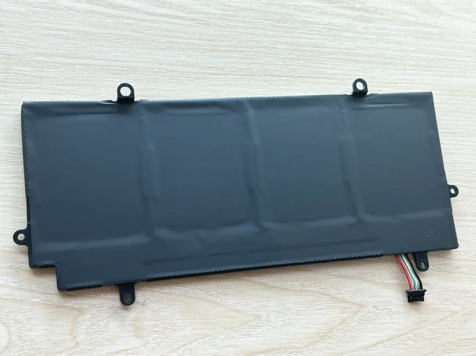14.8V 52WH Laptop Battery for Toshiba PA5136U-1BRS