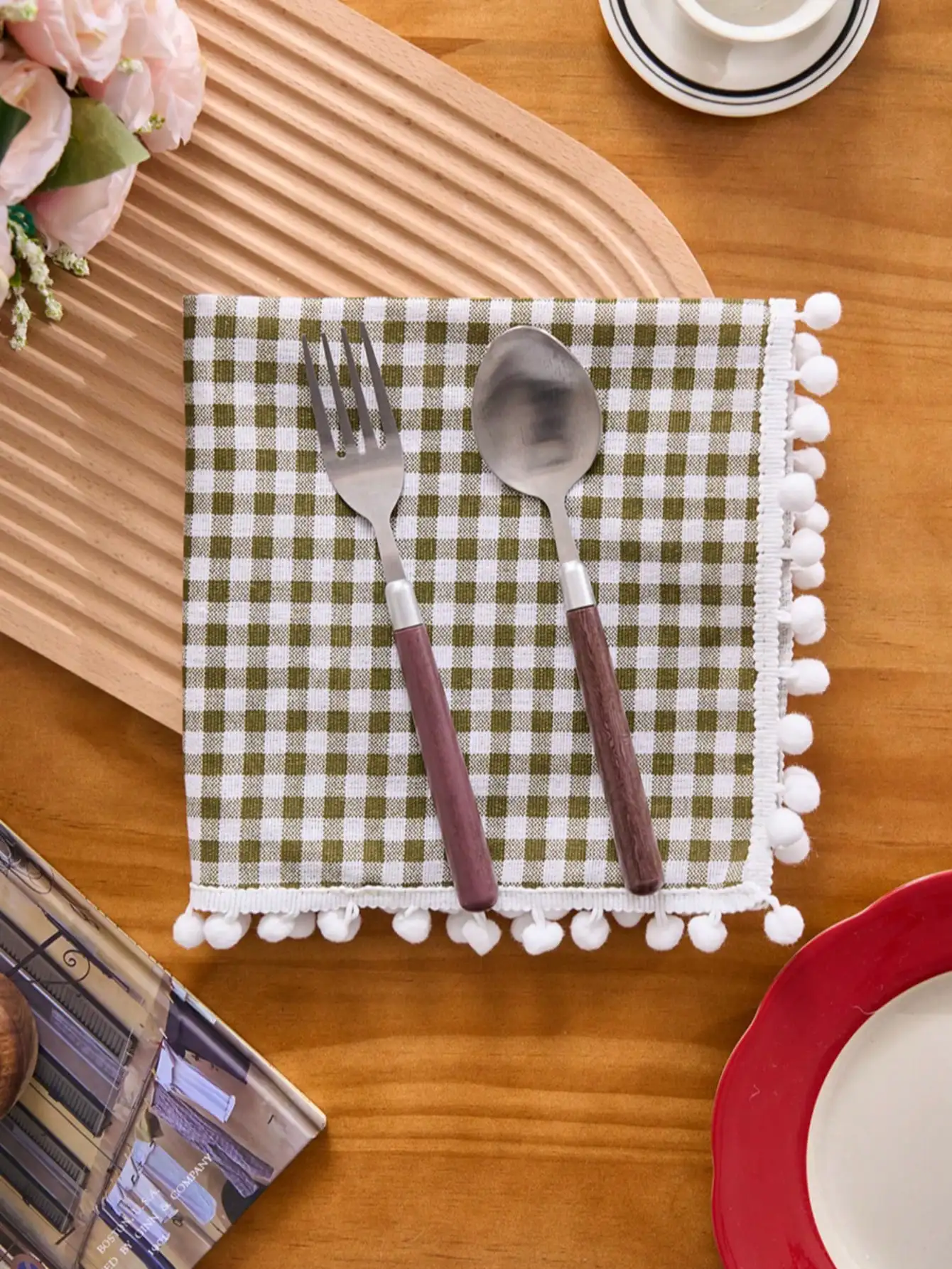 1/2/4/6pcs Nordic Ins Style Olive Green Plaid Placemats, American Country Green & White Plaid With Tassel Decor