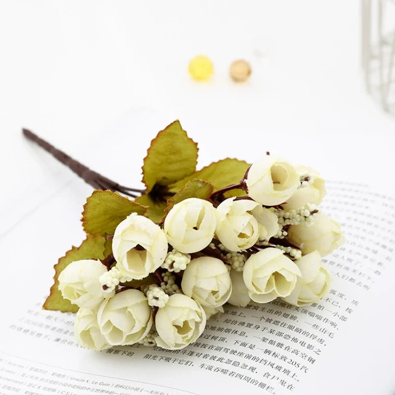 22CM Artificial Flower Star Bud Thumb Rose Plastic Flowers and Plants Home Decoration Photography Props Flower Placement