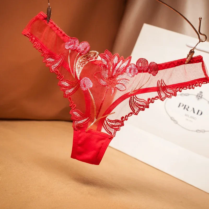 

Women Sexy Lace Panties Mesh Transparent Embroidery Thong Panties Cotton Crotch Low Waist Transparent Underwear Briefs