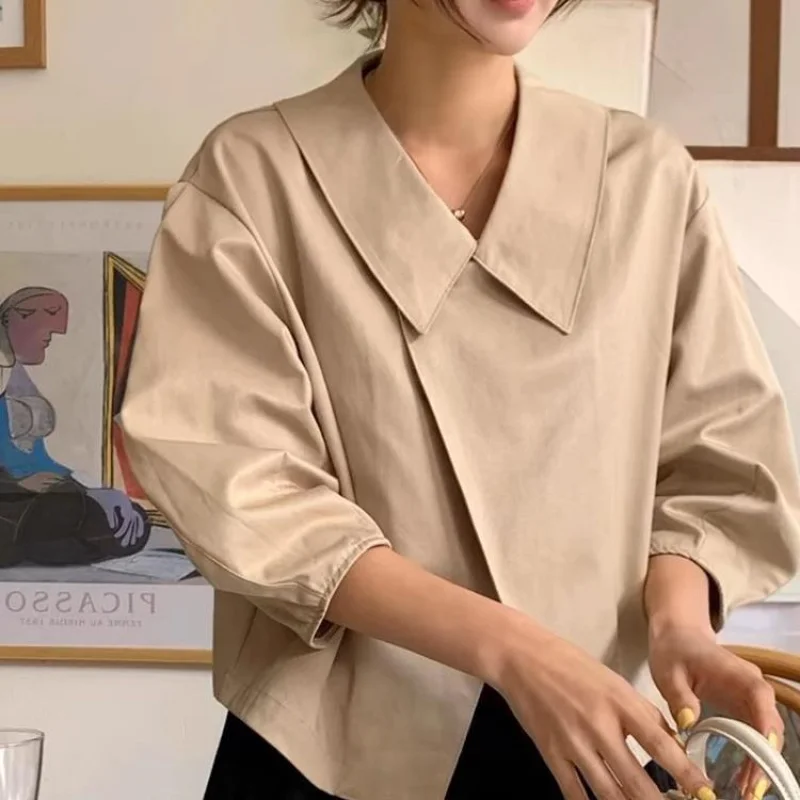 

Осенний дизайн во французском стиле, корейский асимметричный воротник, свободный крой, универсальный плащ с длинными рукавами, короткая куртка для женщин