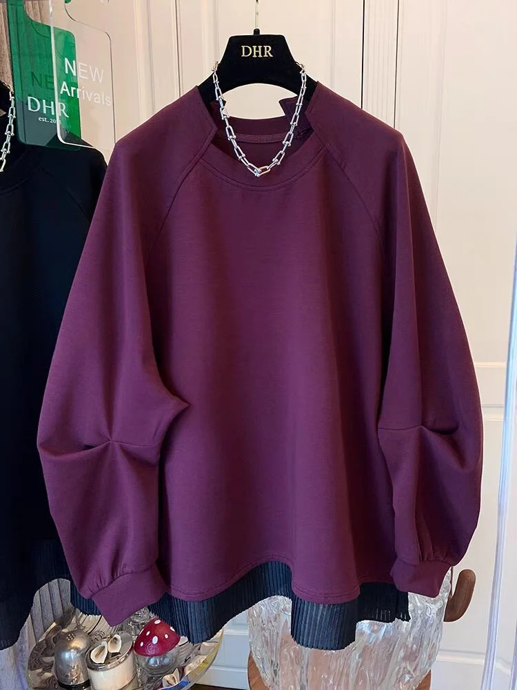 

Unique Loose Sweatshirt with Ruffle Detailing Fake Two-Piece Design Comfortable Casual Wear for Women Vintage Style Autumn Wear