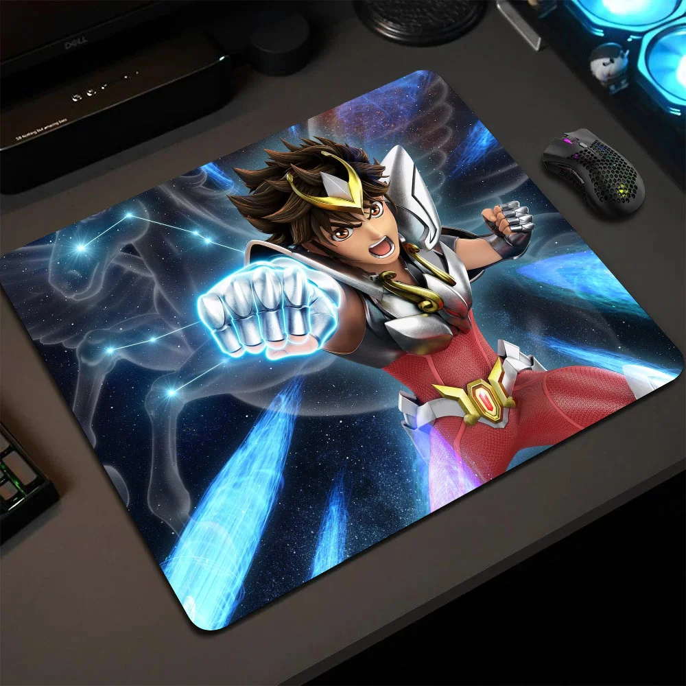 

Anime Saint Seiya Mousepad Small LockEdge Mouse Pad For Gamers Computer Desk Pad Rectangular Anti-slip Rubber