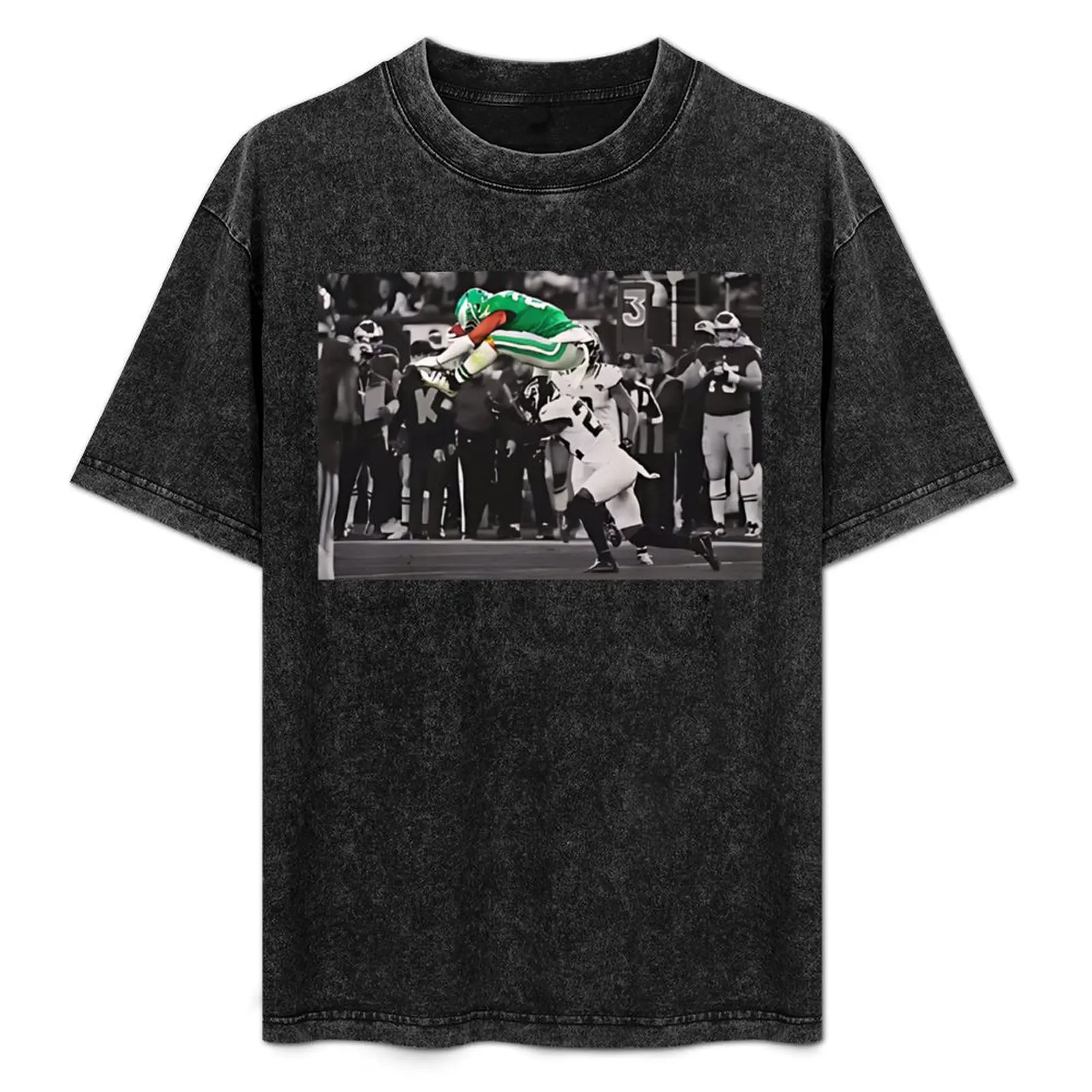 

Fly Saquon Fly Eagles-Barkley The Reverse Hurdle 2024 T-Shirt Basic Plain Tee for Spring and Summer