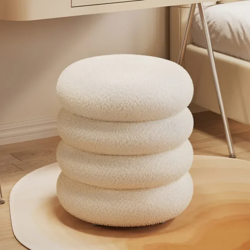 Creamy Household Stool Girls' Makeup Seat Bedroom Vanity Chair Soft Lamb Wool Pouf Minimalist Manicure Round Ottoman Furniture