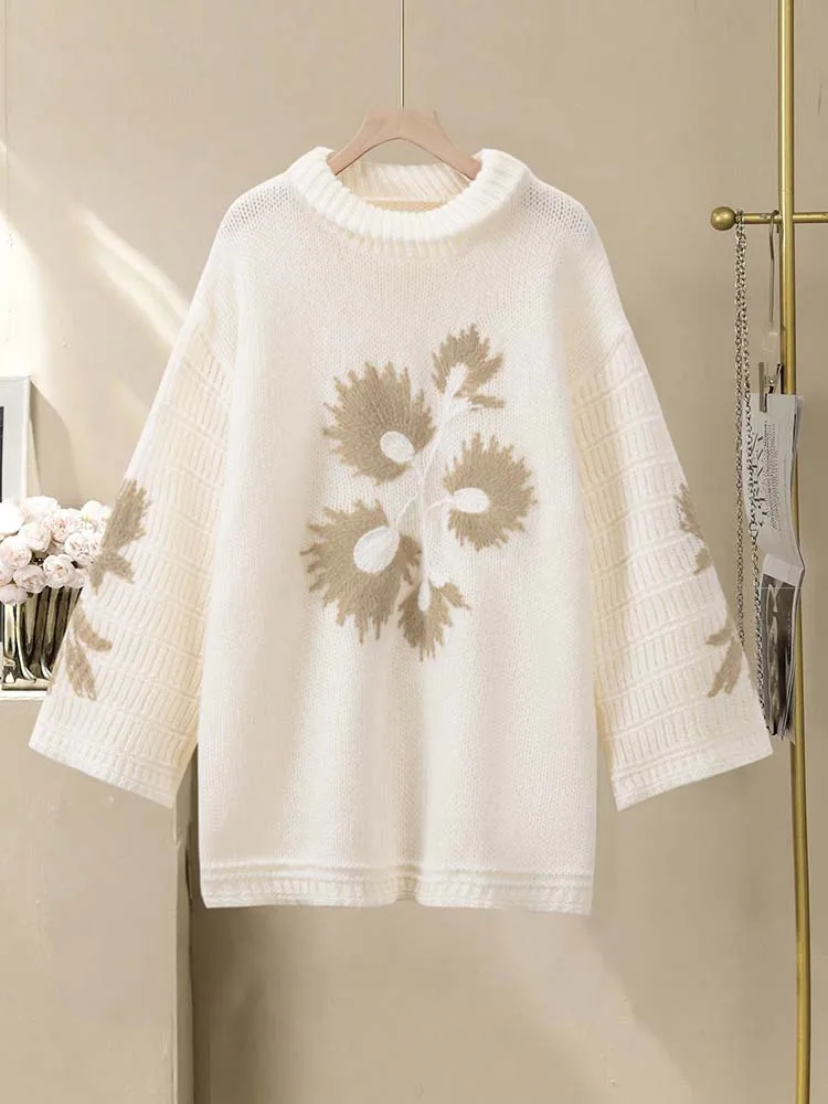 Top lungo da donna in maglia autunnale e invernale con colletto impilato, maniche dritte e design con ricami floreali