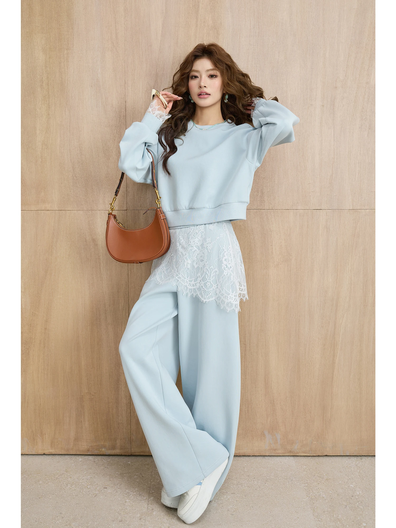 

MIUCO Casual Sportswear Sweatshirt Set Short Top Lace Panel Wide Leg Pants Two Piece Set Women's Fashion Spring Collection