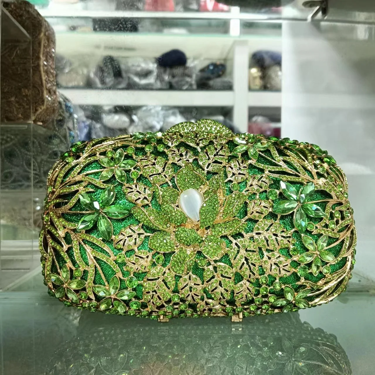 

Женская зеленая вечерняя сумка, роскошные свадебные изумрудные кошельки, металлические сумочки для ужина, женский зеленый клатч, кошелек для свадебной церемонии