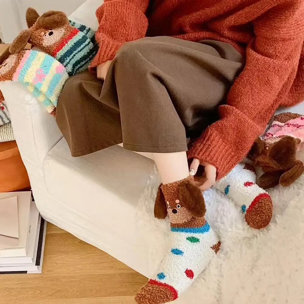 Calcetines para dormir con orejas de perro en 3D de dibujos animados, calcetines de lana Coral, calcetines informales para mujer, calcetines gruesos para el suelo, calcetines divertidos y esponjosos