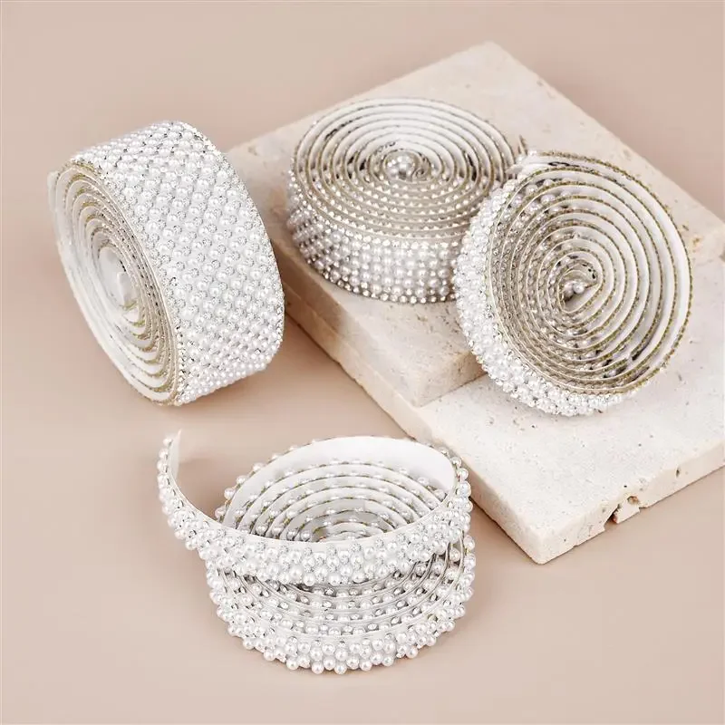 Self Adhesive Crystal Rhinestone Sticker Diamond Ribbon DIY Sticker Rhinestones Arts Crafts Car Phone Camera Decoration ﻿