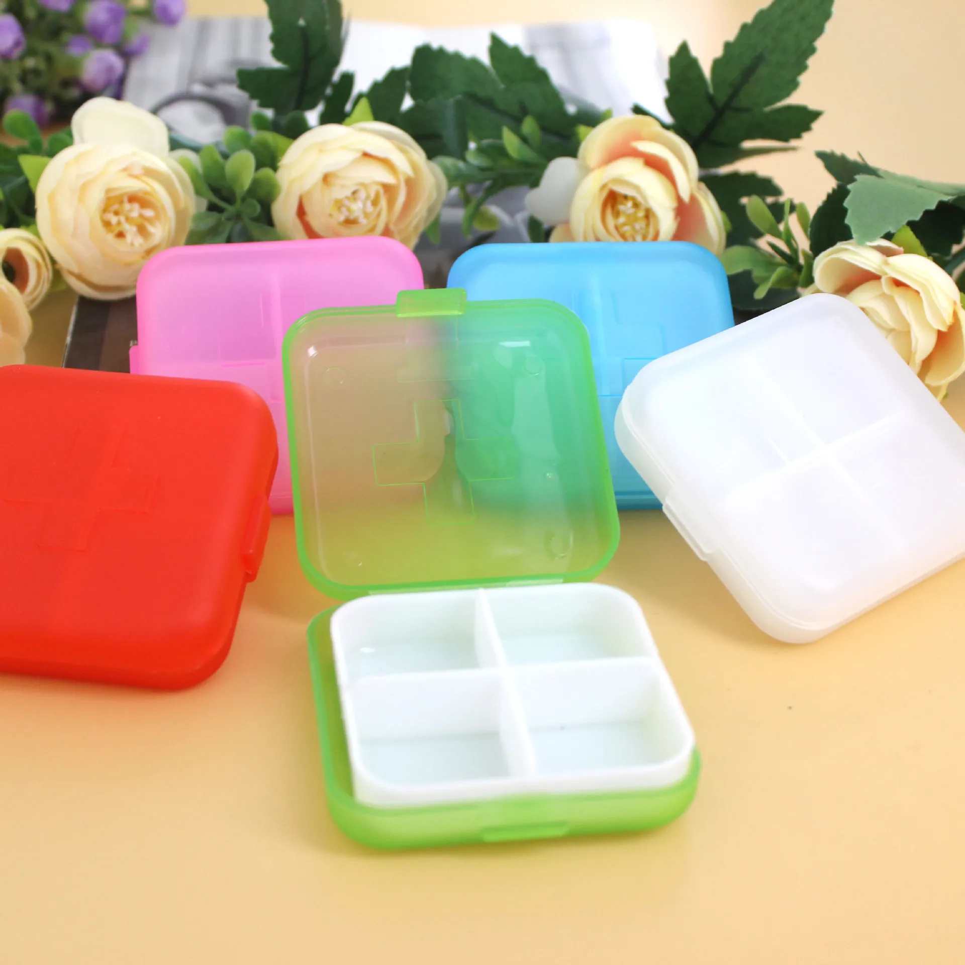 Square Pill Organizer Travel Daily Pill Box Organizer Portable Snap Close Segmented Ring Case Pill Container for Pocket Purse