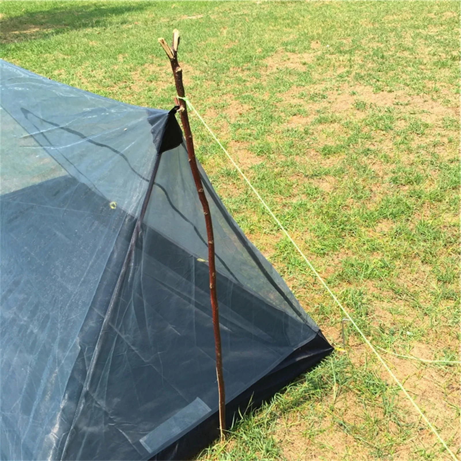 

1pc Brand New Hot Sale Mesh Tent Inner Tent With Pegs 210D Oxford Fabric Camping Mesh Tent Carry Bag For Garden