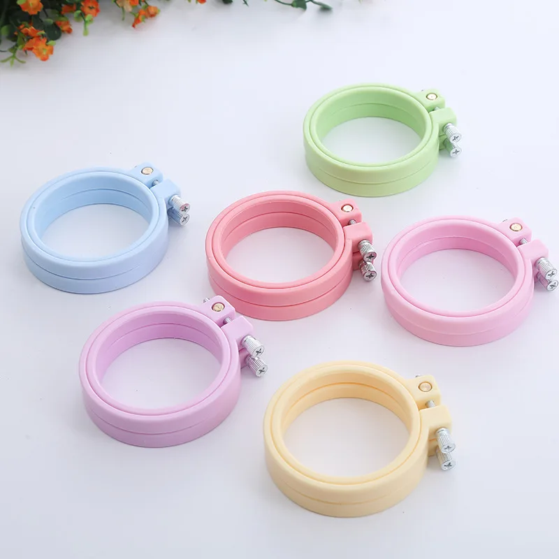 DIY ABS Plastic Embroidery Hoops Round Cross Stitch Loop Cross Stitch Ring Stretch Tool Needlecraft Household Sewing Tools view 3