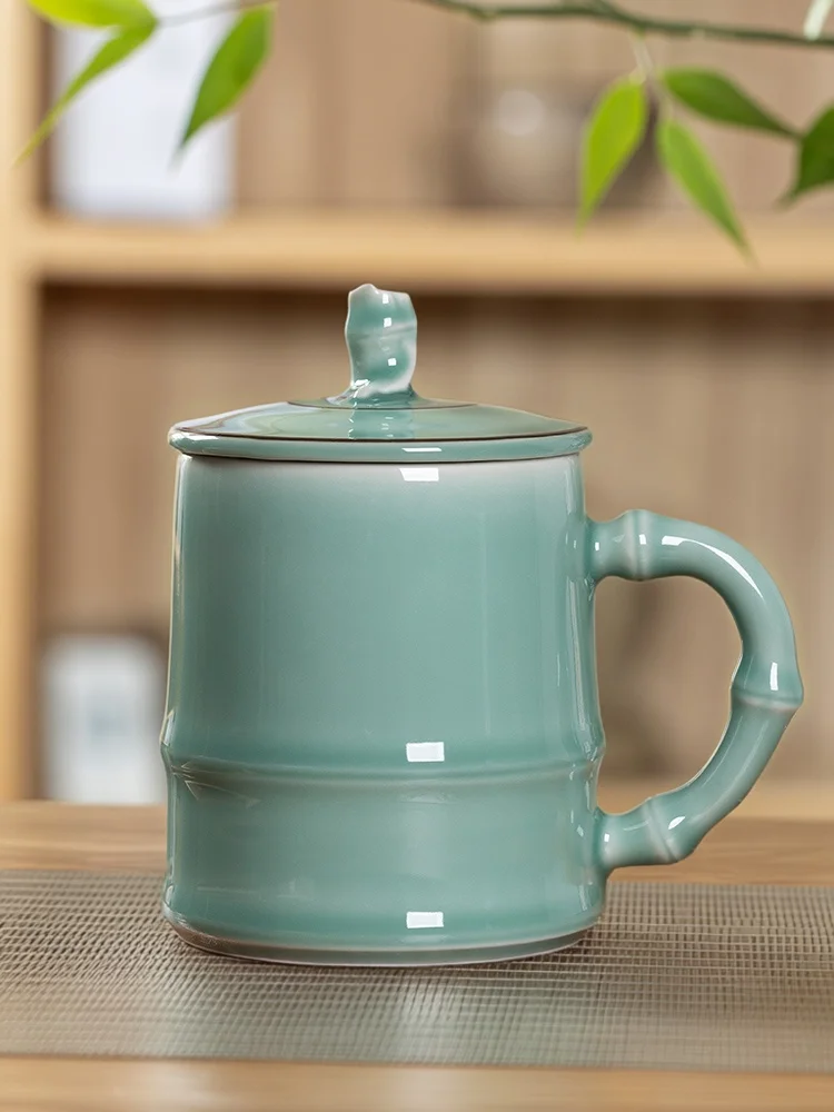 

Exquisite Chinese Sle Cercs Tea Cup with Lid Bamboo Stem Design Blue Porcelain Simple Elegance High End Gift