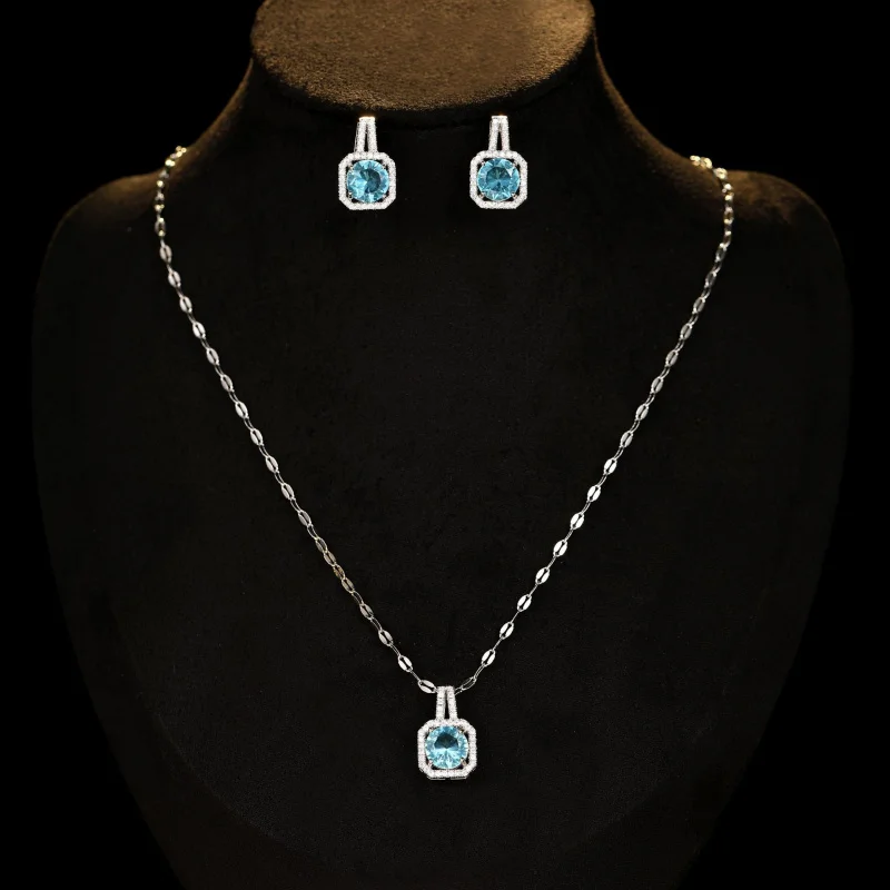 

High-End Square Zircon Necklace Earrings Jewelry Set Light Luxury Niche Design Exquisite Collarbone Chain for Women