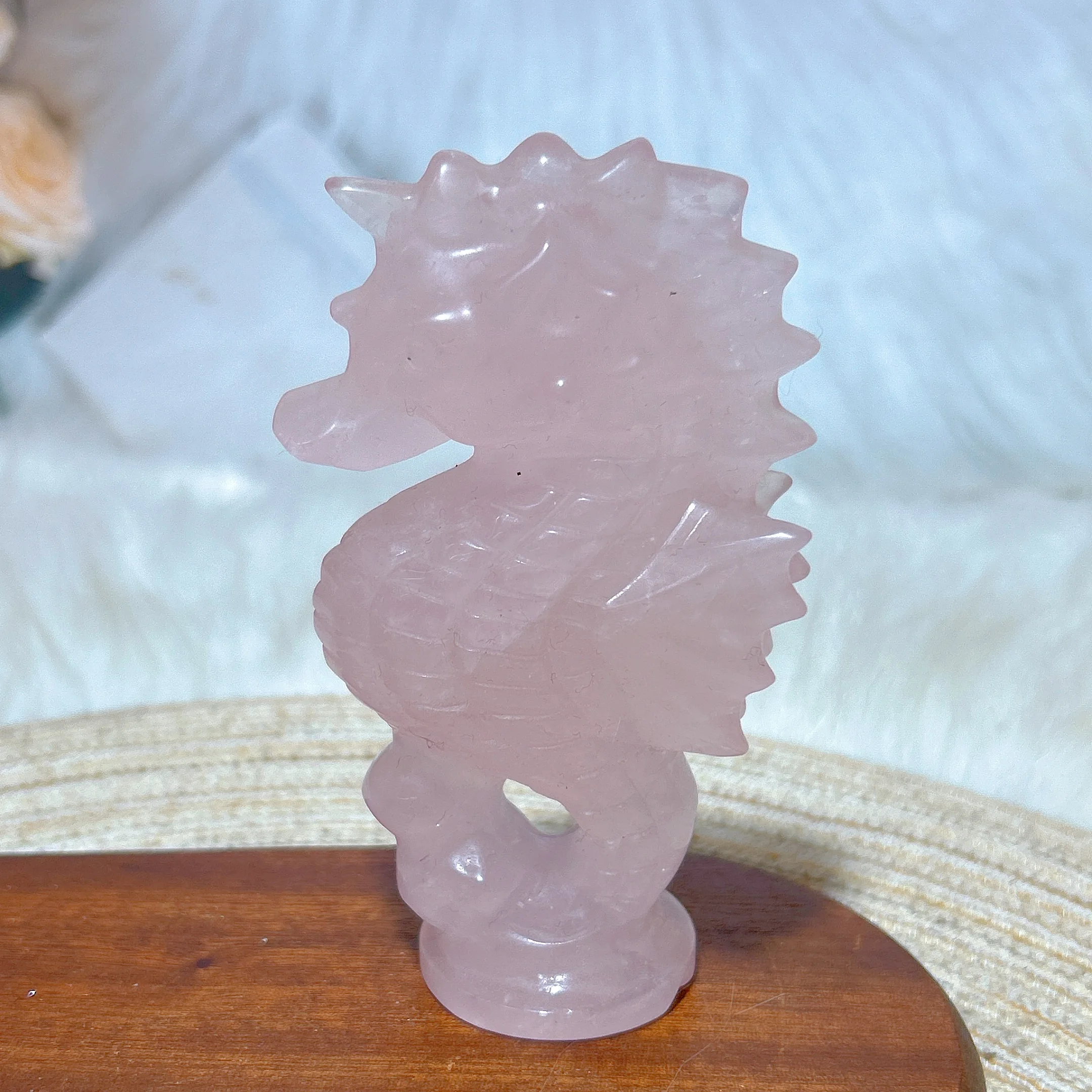 natural-crystal-rose-quartz-sea-horse-carving-high-quality-healing-gemstones-reiki-energy-home-decorations-room-decor-gift