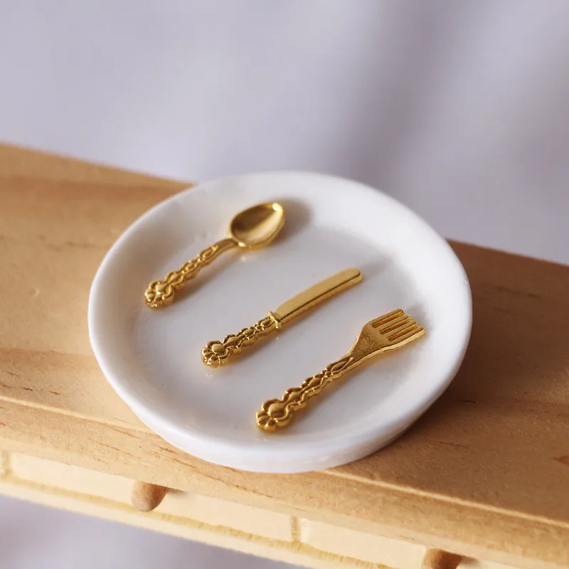 Mini 5pcs Fork Knife Spoon Miniatures Dollhouse Furniture Gold Silver 1/12 Simulation Scale Cutlery Toys Home Decor Decoracion