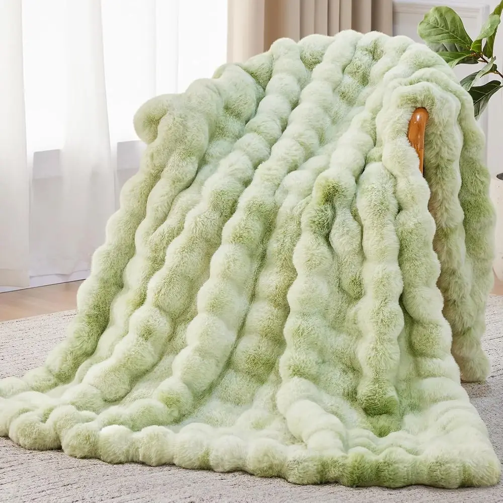 Faux Fur Throw Blanket, 1000GSM Fluffy Soft Bubble Blanket for Couch Bed, Cozy Plush Warm and Thick Blanket, Fuzzy Rabbit Throw