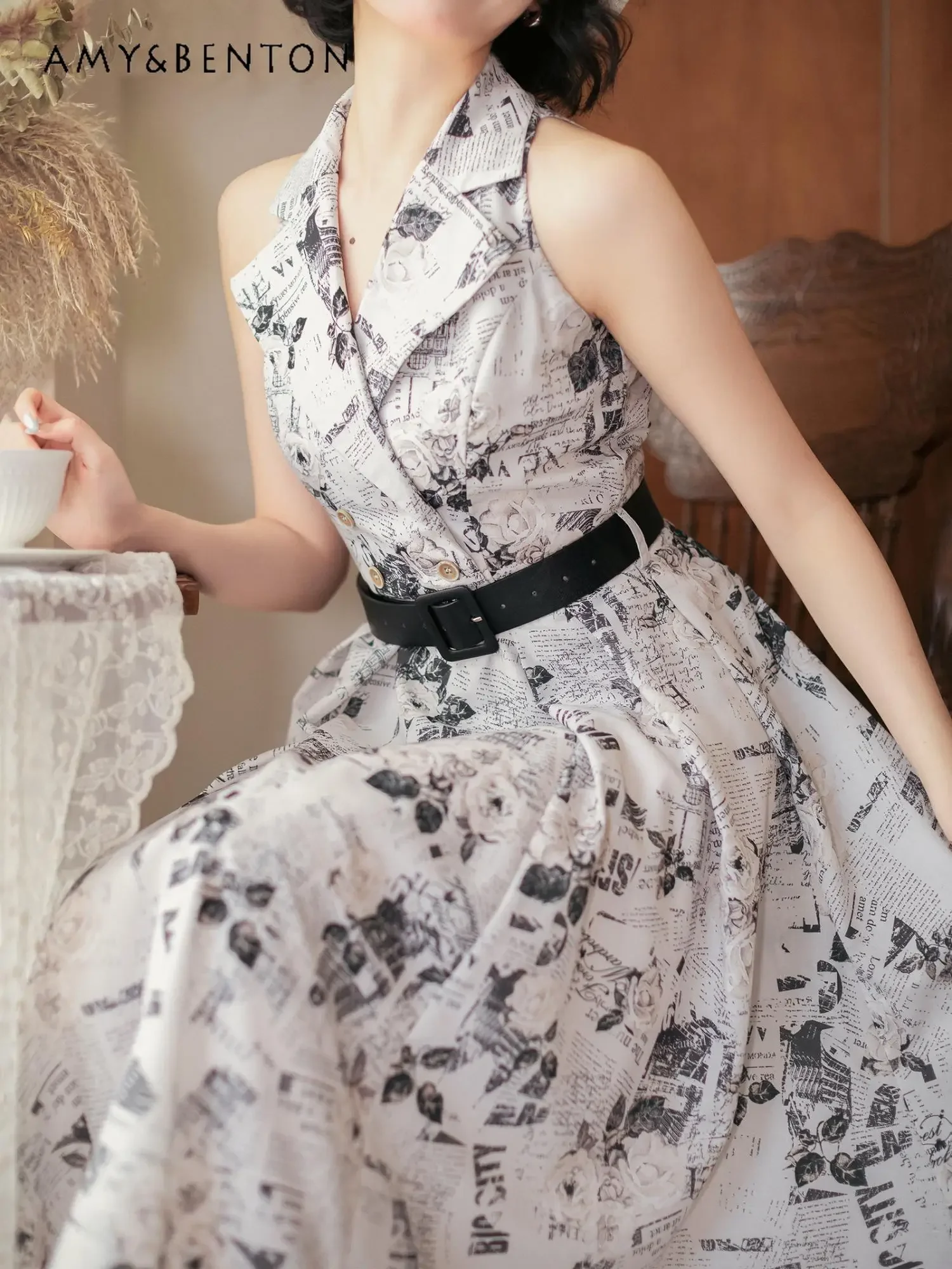 

Forest Wardrobe Vintage Printed French Temperament Ladies Dress Suit Collar Sleeveless Hepburn Style Belt Slim Long Dresses