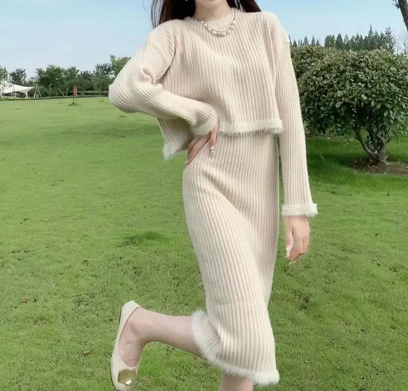 

New Autumn/Winter Fashion Long Sleeved Round Neck Loose Knitted Solid Color Sweater + Skirt For Women,5 Colors