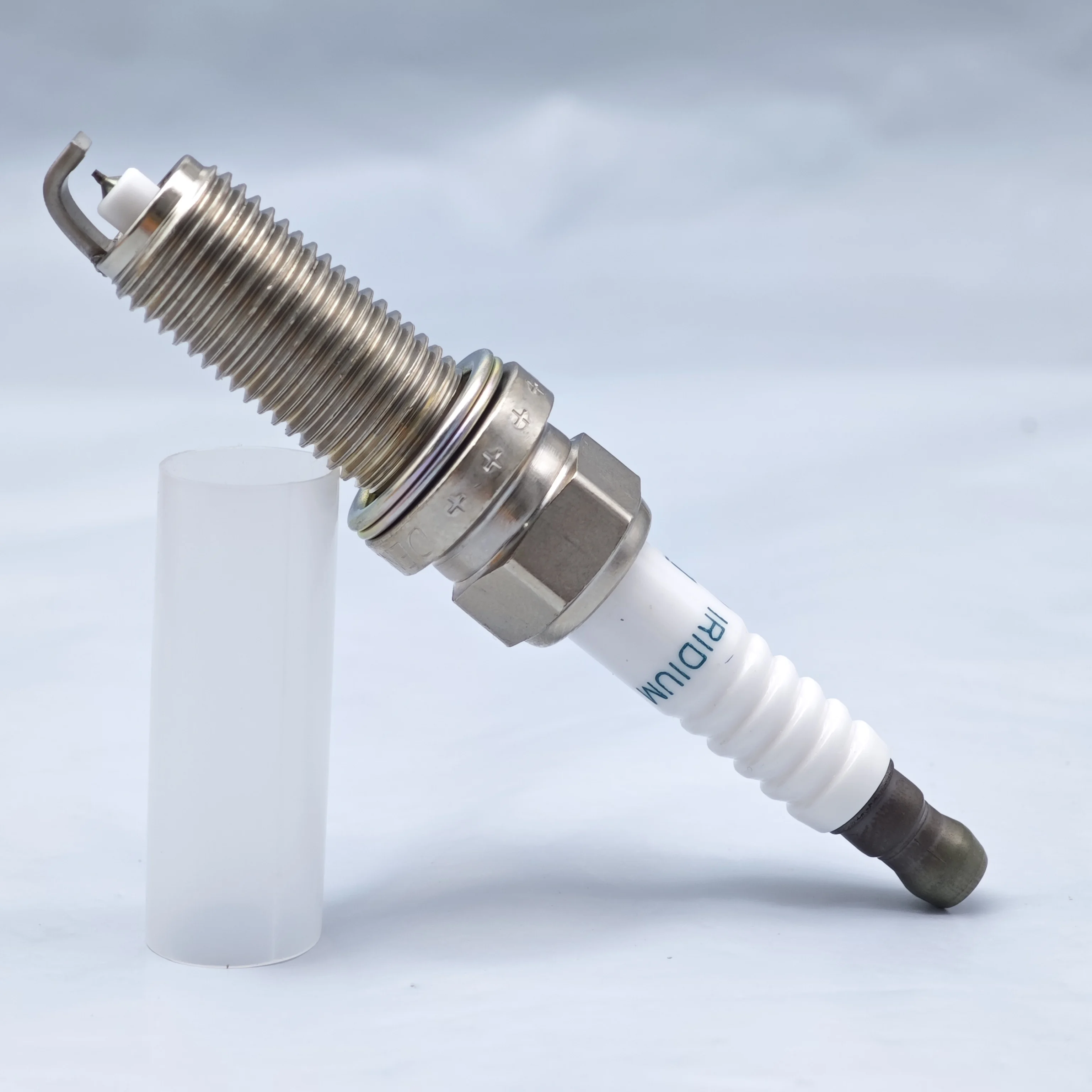Original Iridium Spark Plug SC16HR11 3499 Adapted To Toyota dazzling Corolla dual-engine Vios OEM 90919-01275 90919-01253