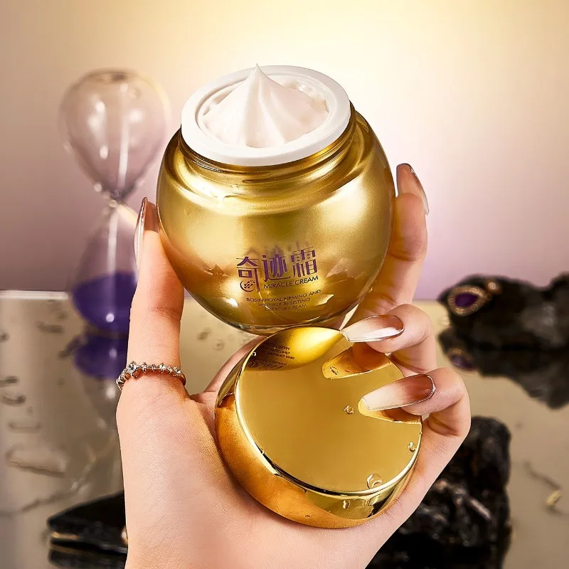 creme-miracle-creme-de-luxe-pour-femme--anti-rides-hydratant-raffermissant-lissant-attenue-les-ridules-Eclaircissant