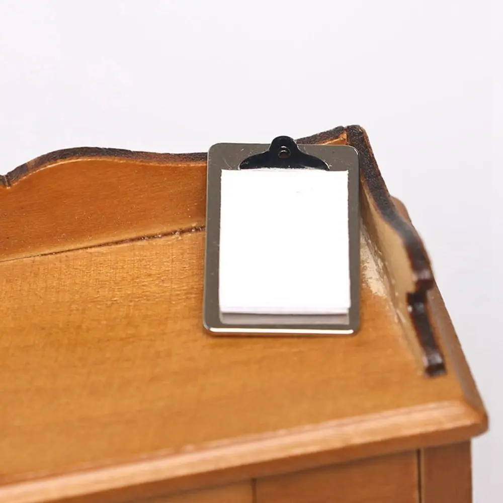 Mini casa delle bambole giocattolo in miniatura 27*19mm cartella di cancelleria carina accessori per casa delle bambole OB11 bambola/1/12 decorazione della casa delle bambole