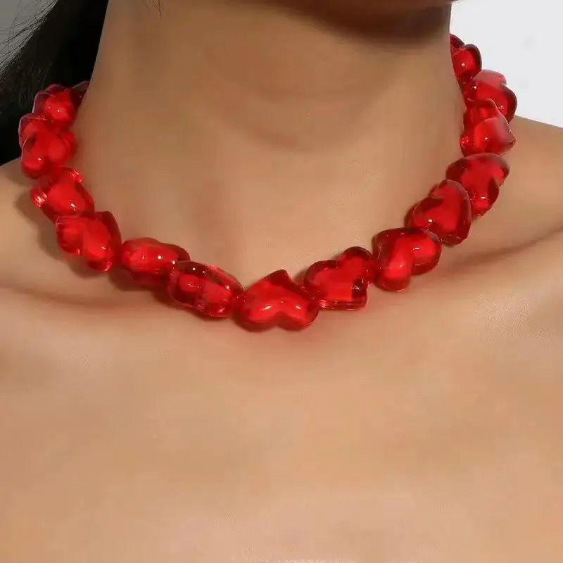 Fashionable And Popular Acrylic Red Love Necklace Bead Jewelry Accessories