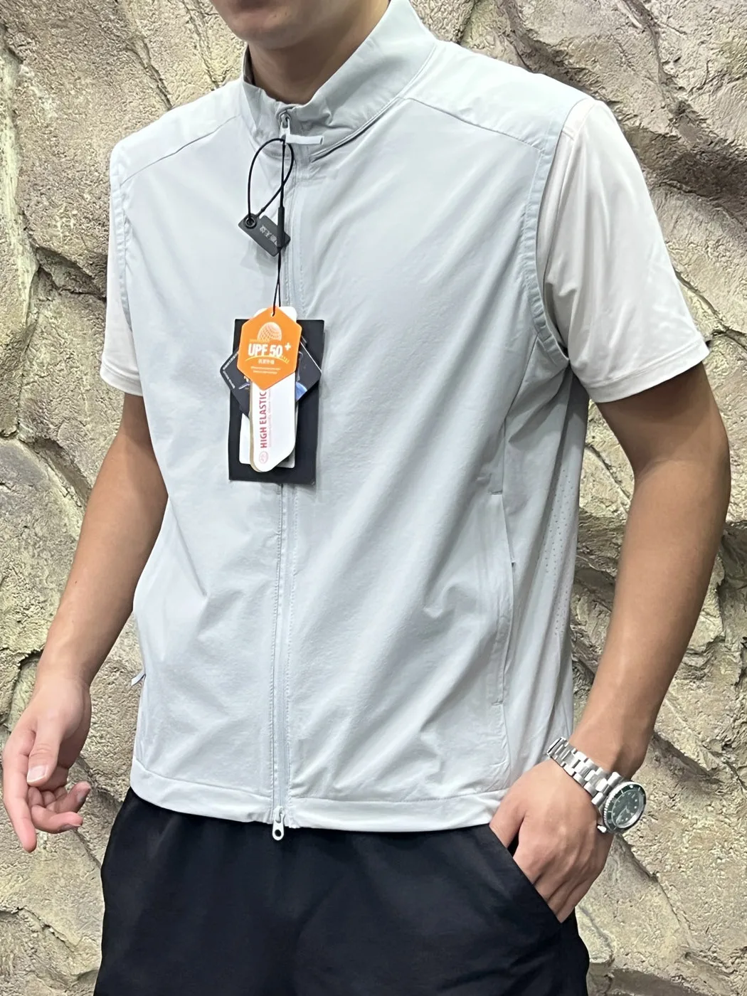 Leavo Johnson Men's Laser Perforated Lightweight Breathable Elastic Collar Vest Spring Summer Casual Wear Standard Fit