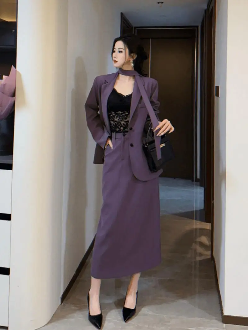 

Ретро-костюм в корейском стиле для женщин: комплект из длинной юбки и блузки на пуговицах, цвет — нежно-фиолетовый, осенний модный ансамбль