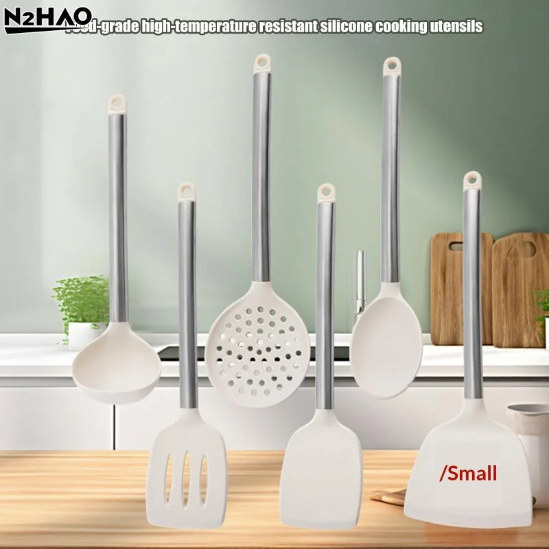 Stainless Steel Handle Silicone Soup Spoon, Food-grade High-temperature Resistant Cooking Silicone Kitchen Utensil Spoon.