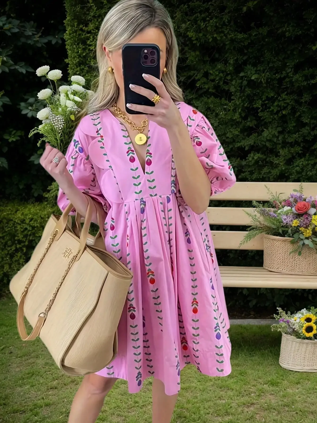 

Womens Pink Blue Floral A-Line Dress With Puff Sleeves And Pleated Waist