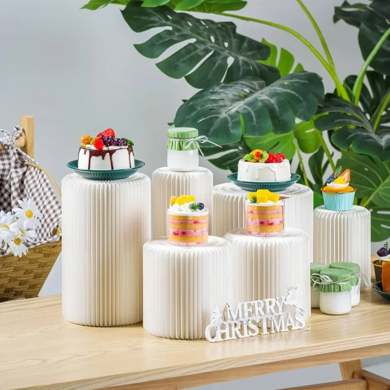 A wallpaper partition creative desktop booth, birthday party dessert layout display rack