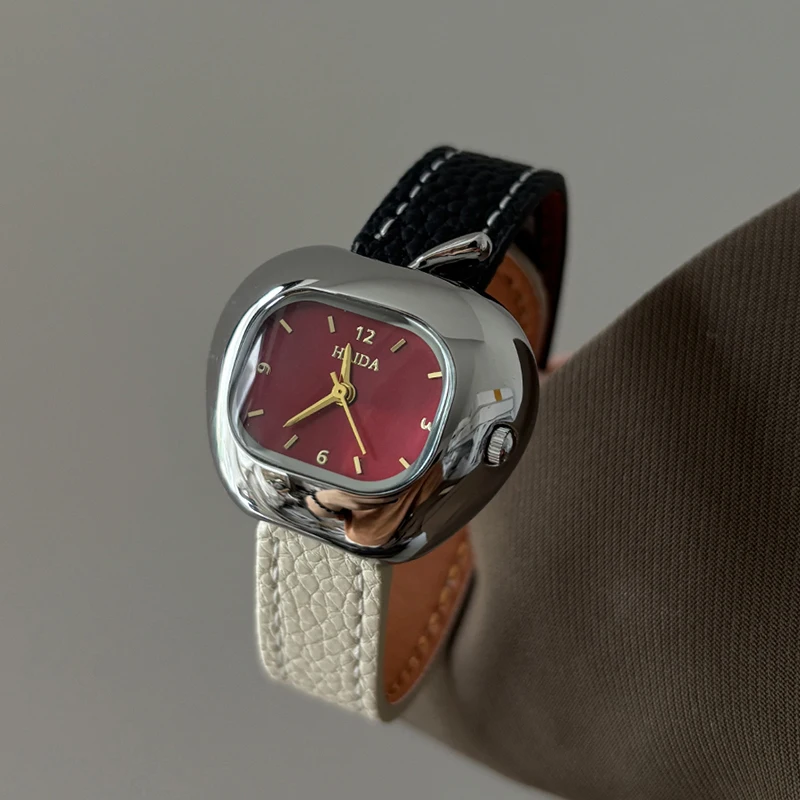 Women's Leather Strap, Luxurious and Stylish, 2025 New Style Quartz Watch, High-Quality Luxury Stainless Steel Watch