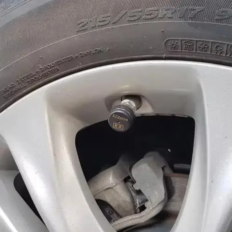 NUOVO Disponibile Smart car TPMS sistema di monitoraggio della pressione dei pneumatici orologio digitale solare display LCD pressione dei pneumatici temperatura sicurezza ala