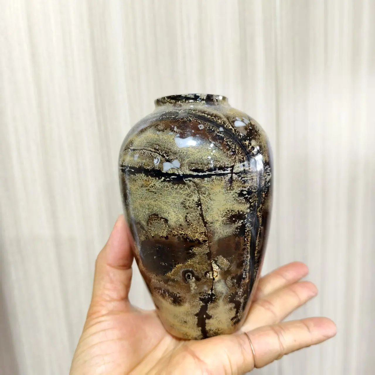 

Natural Formed! Chinese Painting Stones Vases, Quartz Crystal Grass Flower Stones Pen Holders, Minerals, Reiki, Healing, Decor