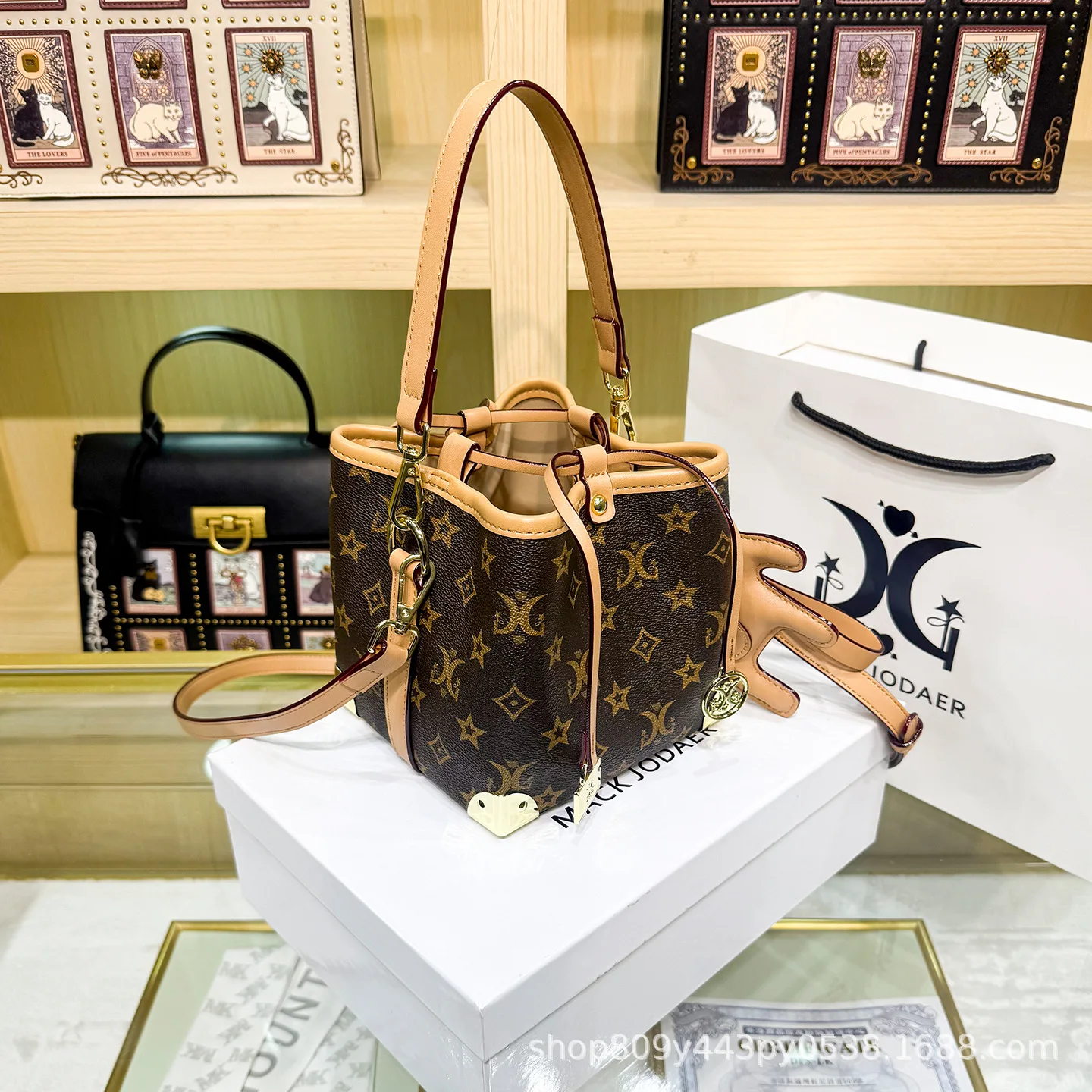 Sac à bandoulière chic pour fe - Women Bags Premium Brands avis et prix