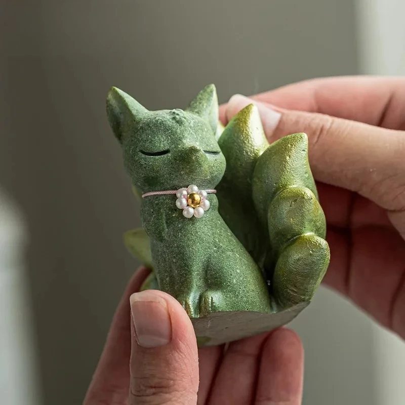 Little Spirit Green Sand Stone Nine-tailed Fox Tea Pet Boutique Fish Tank Landscaping Tea Figurine Play Toys Tea Statue Ornament