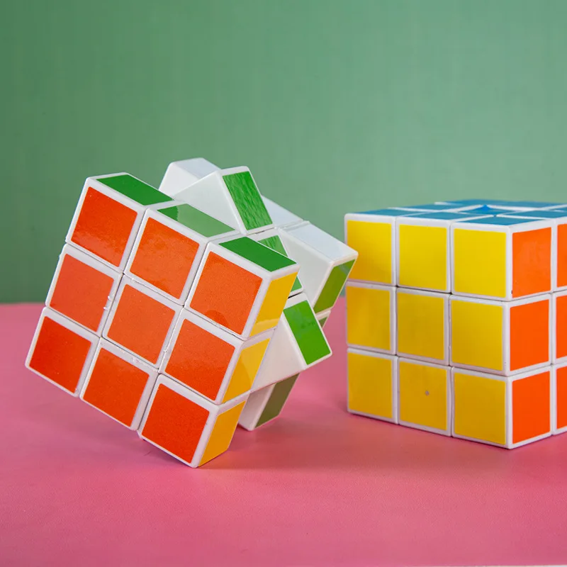 Magic Cube Toys stabilità strutturale Design ad angolo arrotondato struttura liscia e confortevole invio durevole di regali di compleanno per bambini