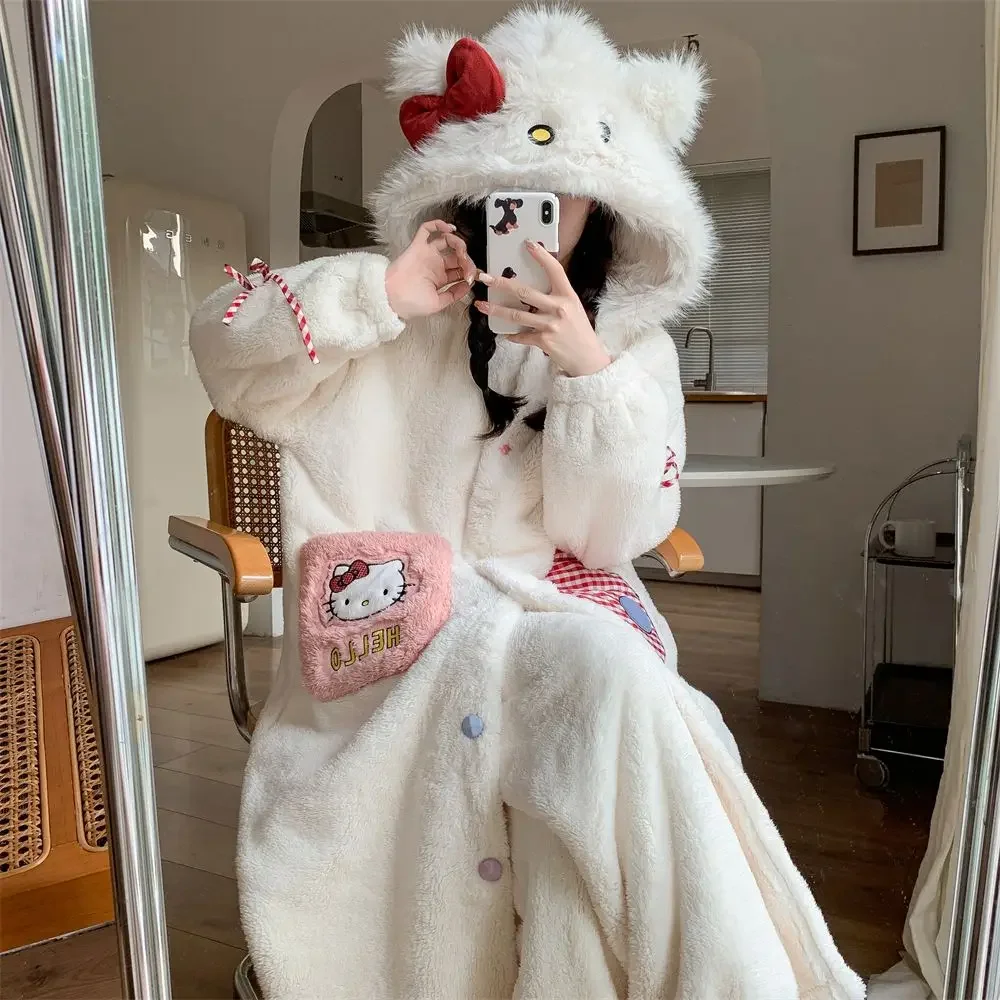 Hellokitty Long Coral Velvet Hooded Robe Female Winter Paragraph Padded Thickened Wearable Pajamas Suit Cinnamoroll Homewear