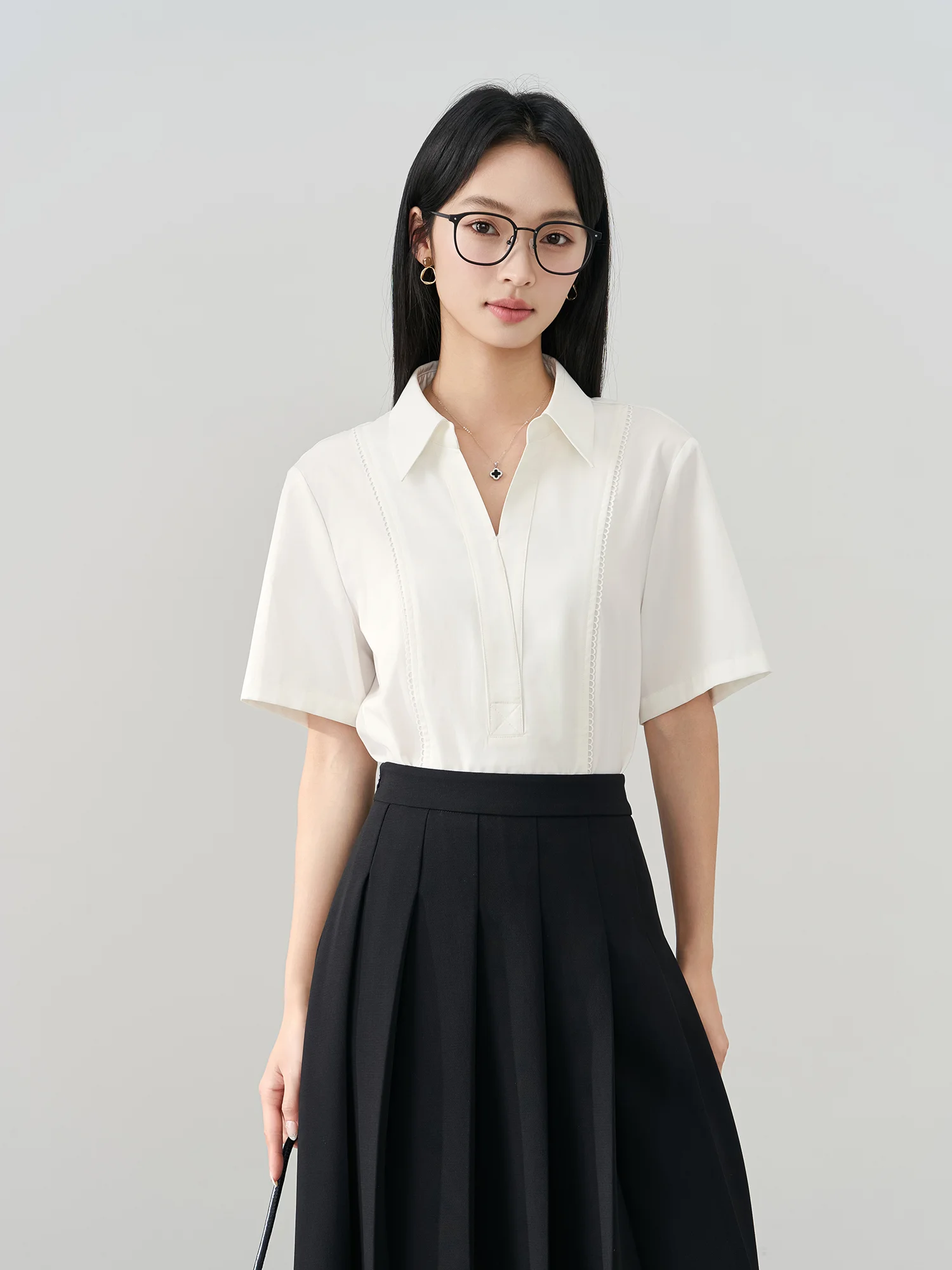 

Miss Bird White Professional Shirt Women's Summer High-End Commute Workwear Teaching Qualification Interview Top